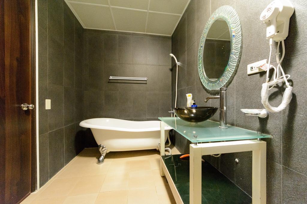 Bali House Apartamento Hualien Exterior foto